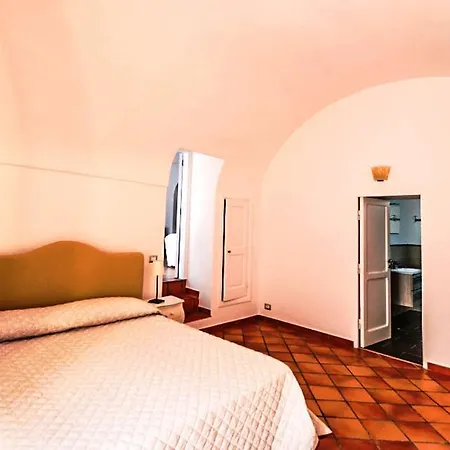 Amore Rentals - Appartamento Cosy Positano